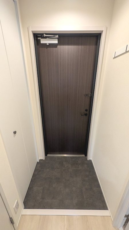 ビューノシャンテ上小岩  玄関
