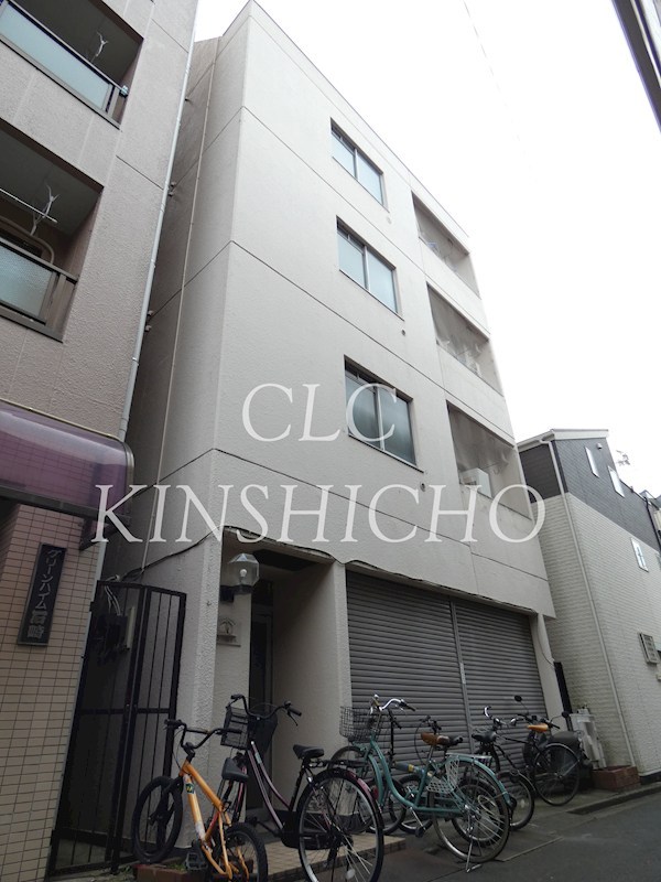 Rビル 外観