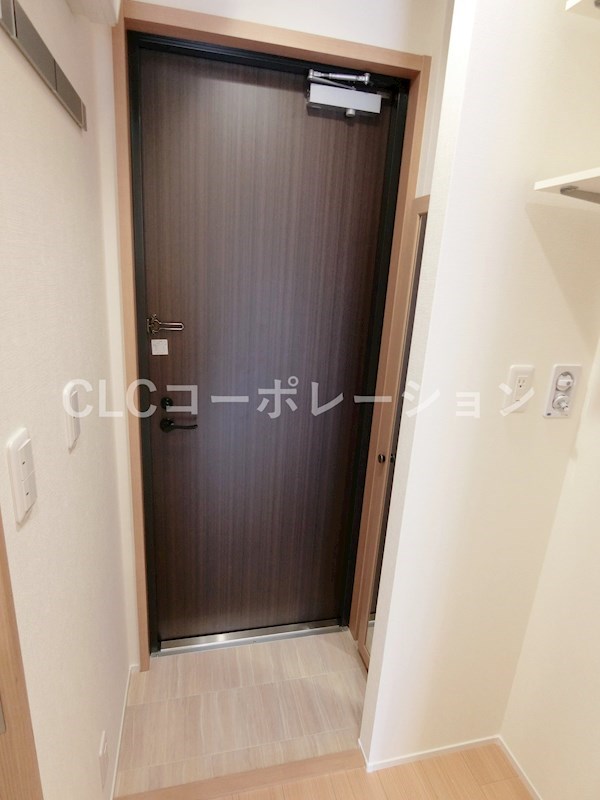 GLガーデン町屋  玄関