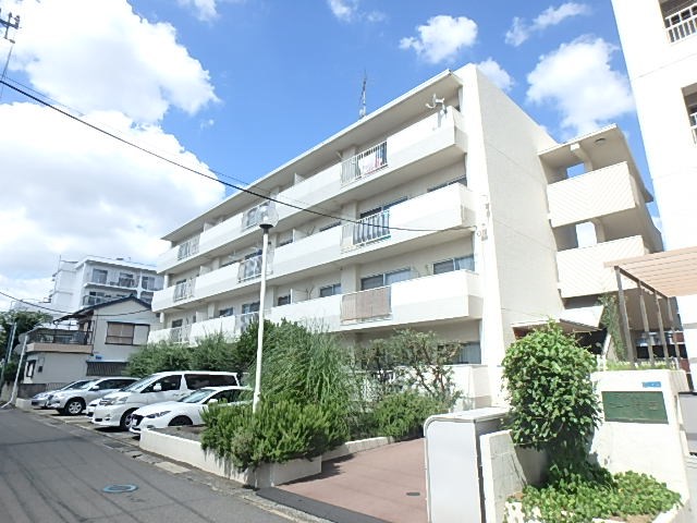 ライヴス行徳 外観