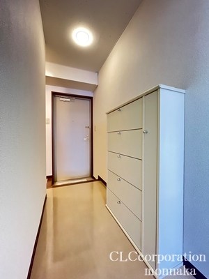 泉屋ビル 玄関