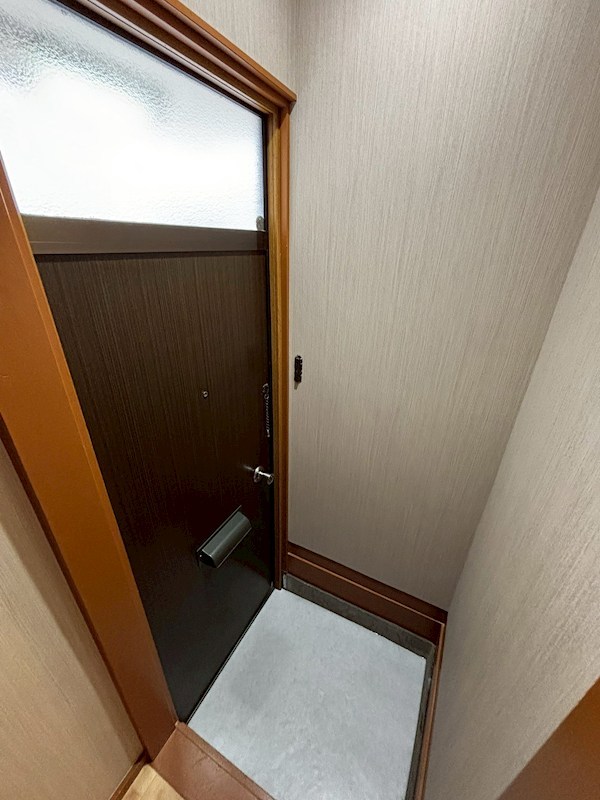 フラットＲ  玄関