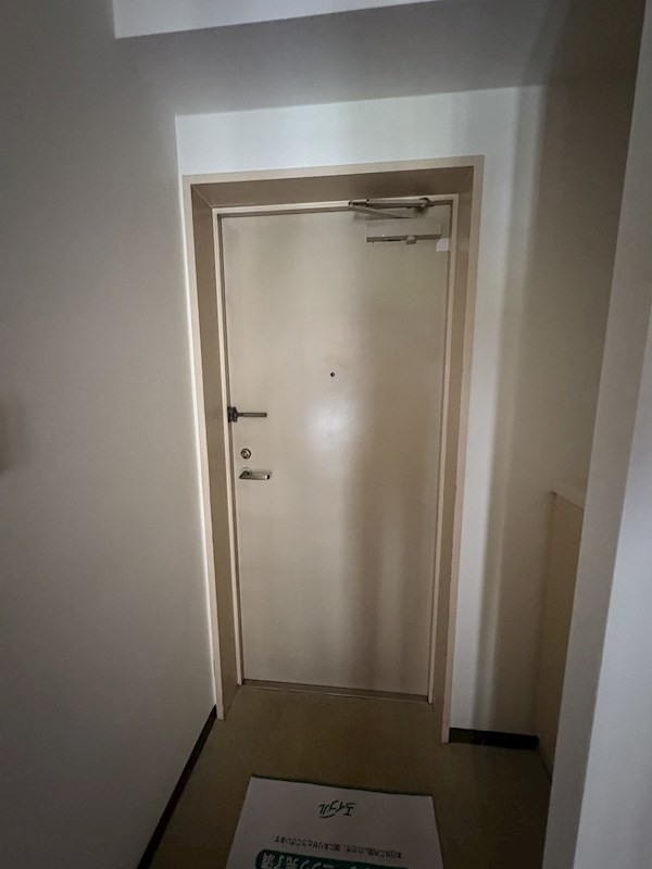 ライオンズマンション西新小岩 玄関
