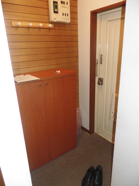 北田ビル 玄関