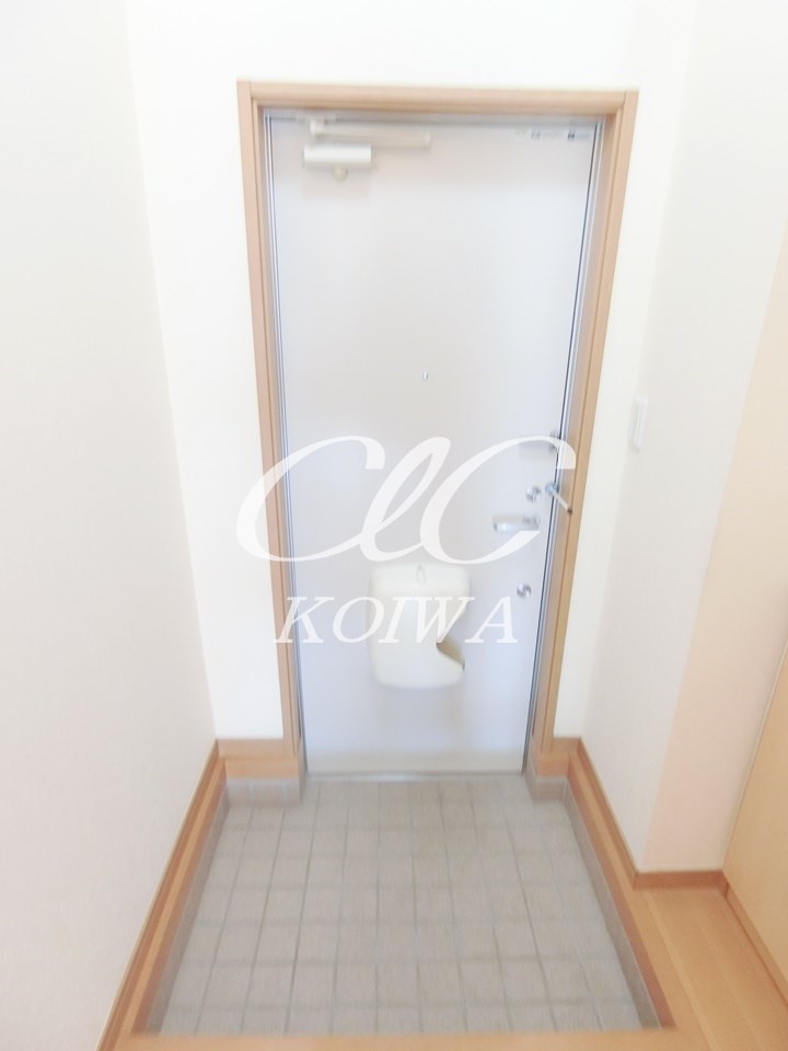 プレシャス　ジュノー 玄関