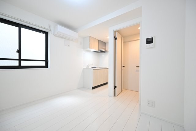 Ｔｈｅ　Ｒｅｓｉｄｅｎｃｅ　Ｎｉｈｏｎｂａｓｈｉ リビング