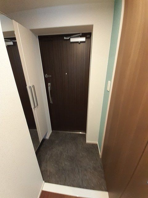 ＬａＳ．Ｔ．Ｙ．Ｋ．ビルヂング 玄関