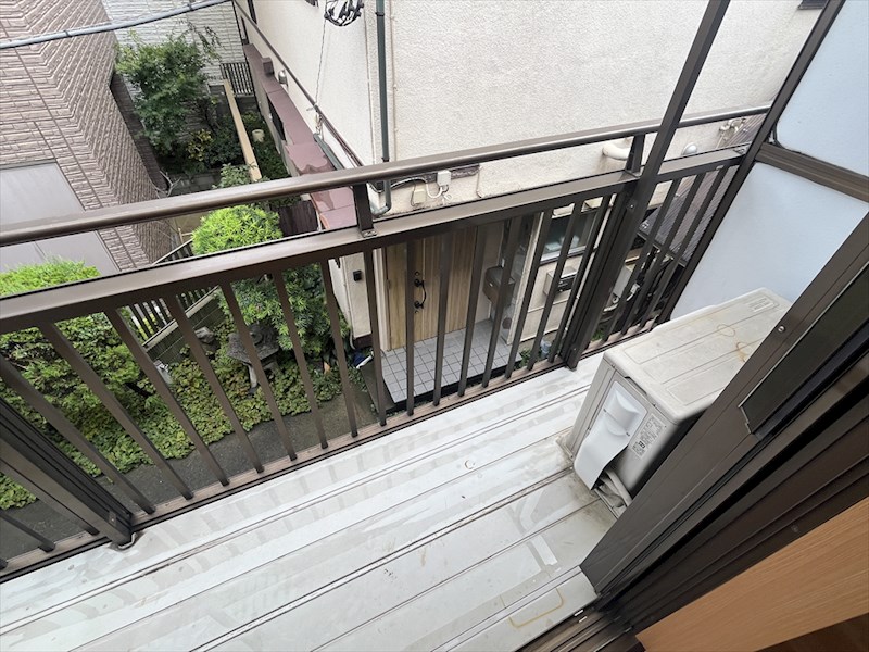 フラット根津2 ベランダ