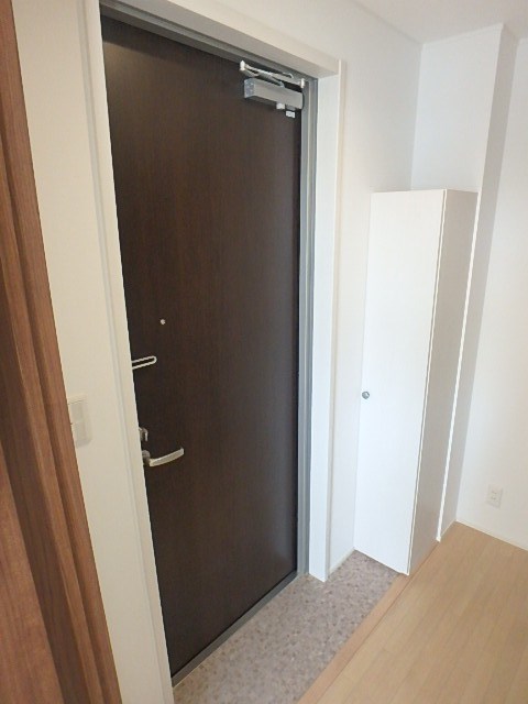 平井ＳＫハイツ  玄関