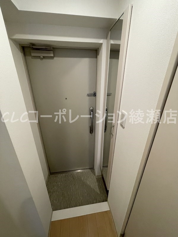オランジェK 玄関