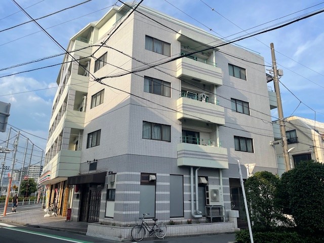 エメラルドマンション 外観