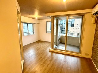 プライムアーバン日本橋大伝馬町 リビング
