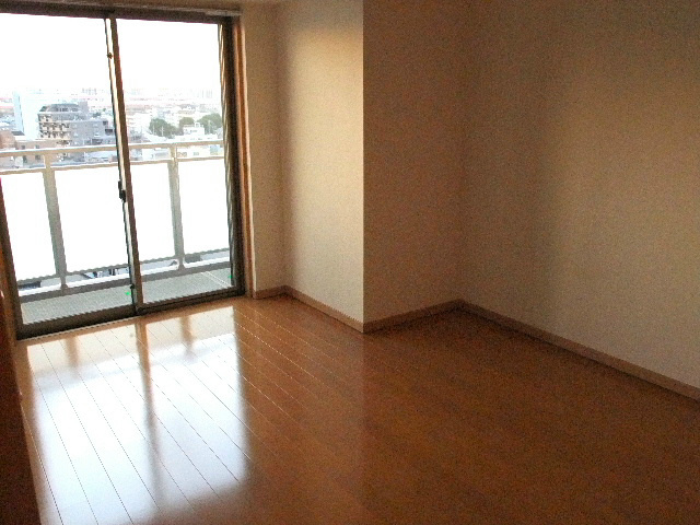 ロイヤルＫＪ  リビング