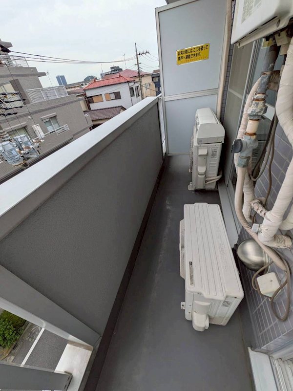 サンヴァレイプラザ ベランダ
