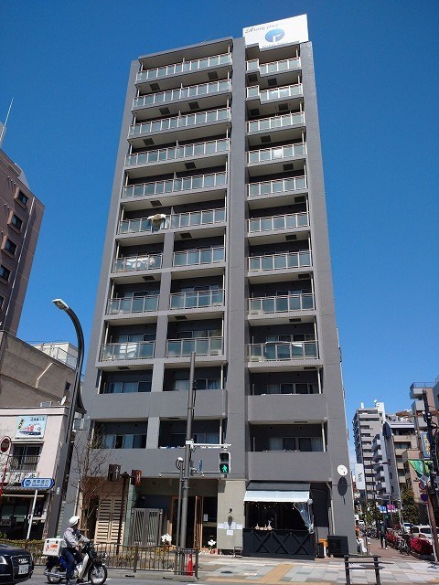 Rising place 浅草 外観