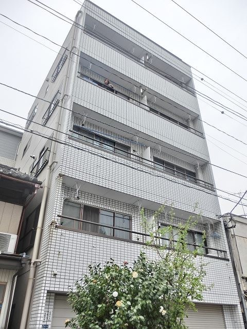 泉ハイツ 外観