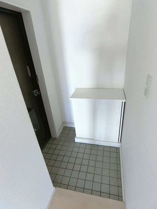 コーポコバヤシ  玄関