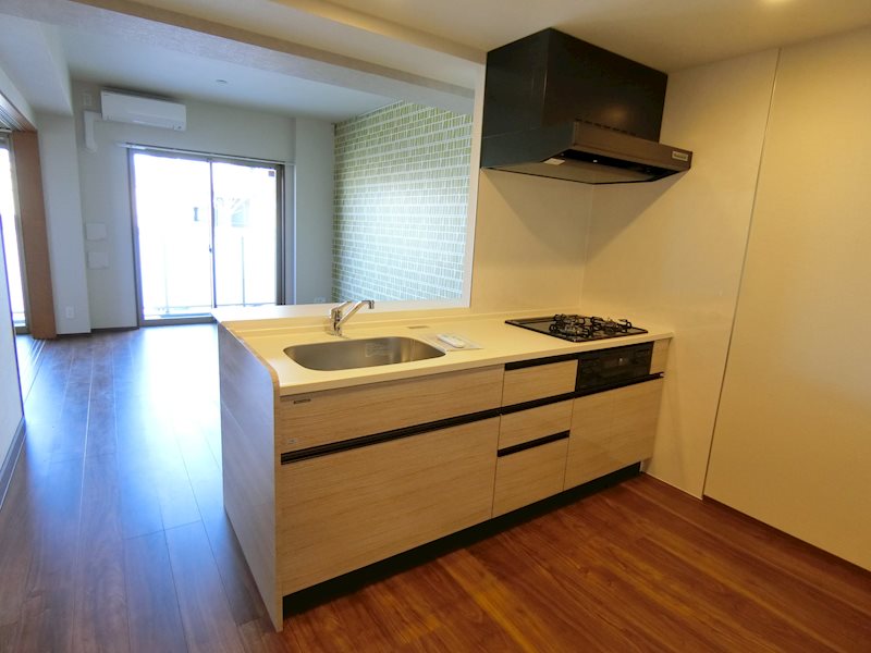HIGASHIKOMATSUGAWA PARK RESIDENCE リビング