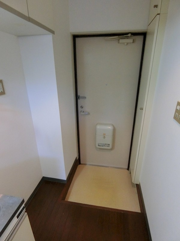 メゾンクレール 玄関