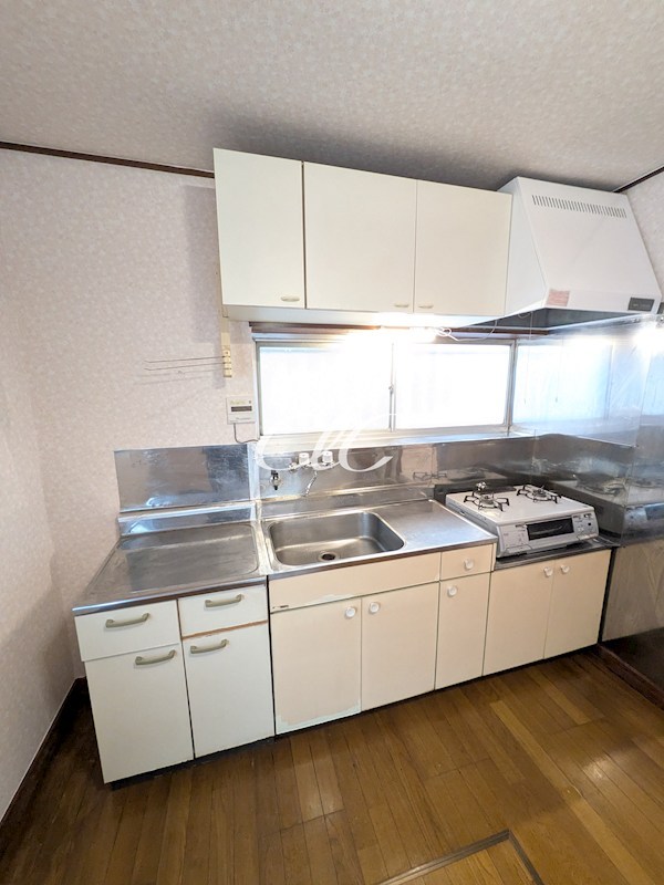上篠崎2丁目戸建 キッチン