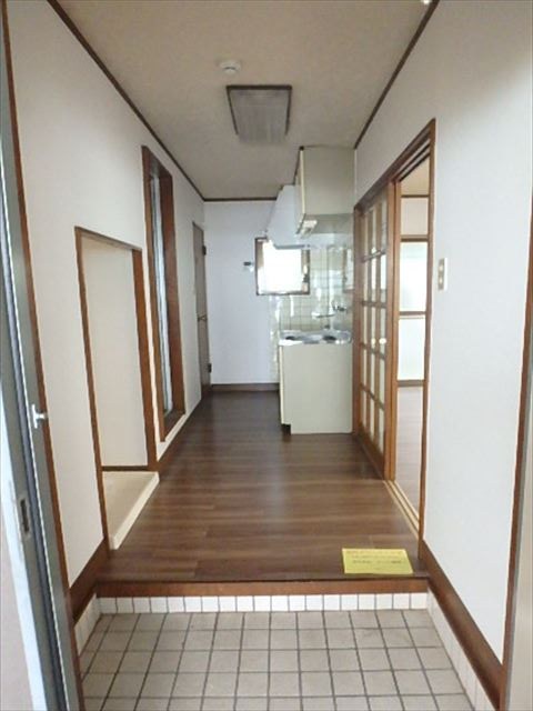 佐野ビル 玄関
