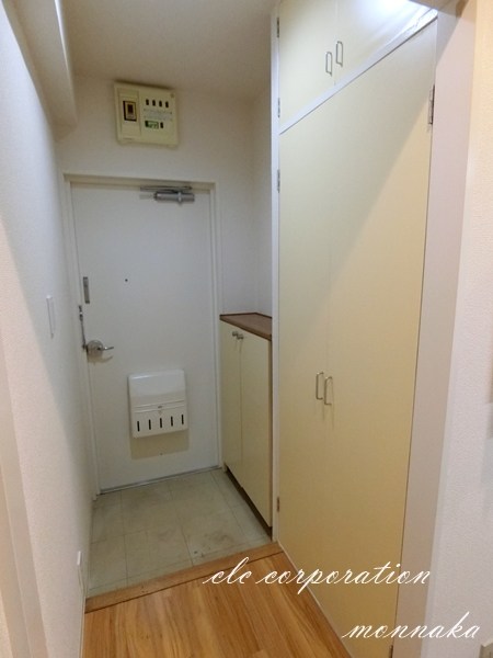 田辺ローヤルコーポ 玄関