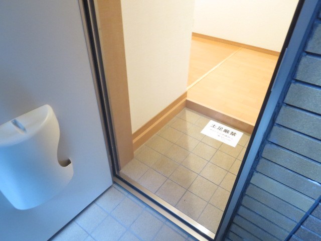 アスコート 玄関