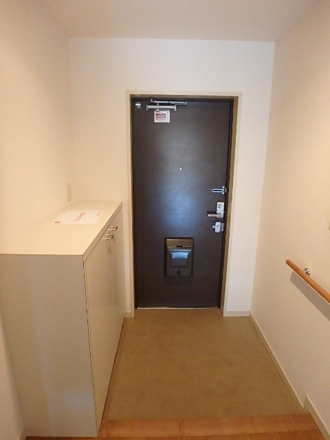 アイル313 玄関