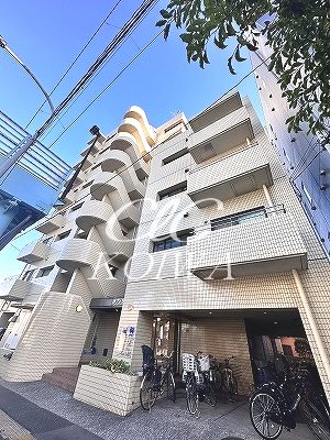 メゾンセレニー 外観