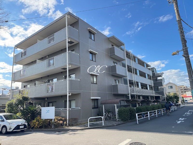 リバーサイド・ゼム 103号室 外観