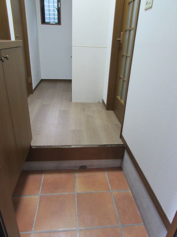 メゾン南小岩７ 玄関