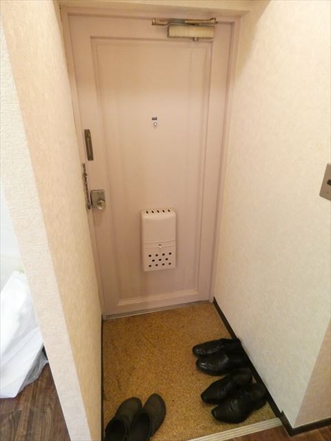 ダイアパレス町屋 玄関