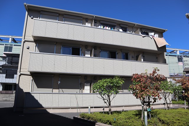 シュテルンビルトＡ 外観