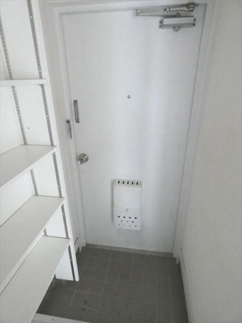 グリーンパレス   玄関
