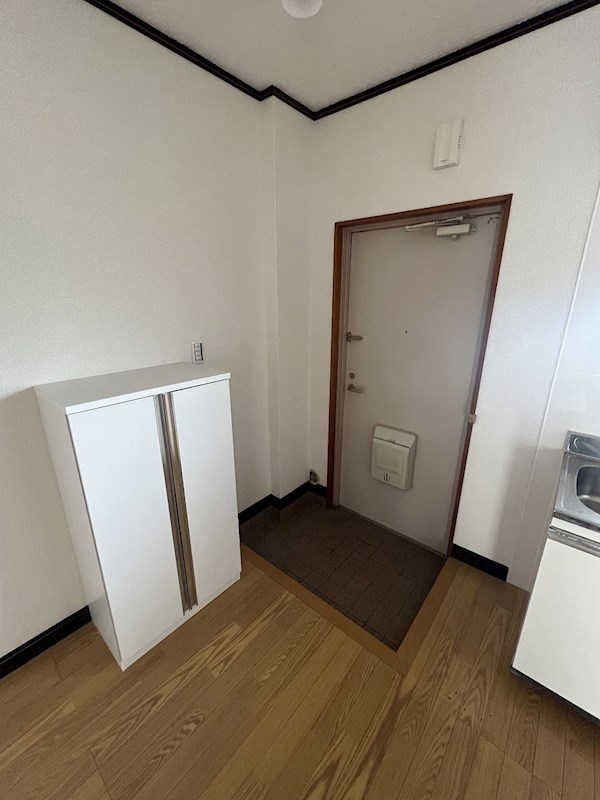 メゾンK 玄関