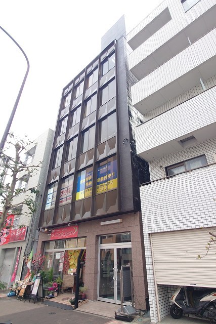 岡本ビル 外観