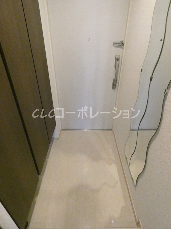 レーベン北千住ルミレイズタワー 玄関