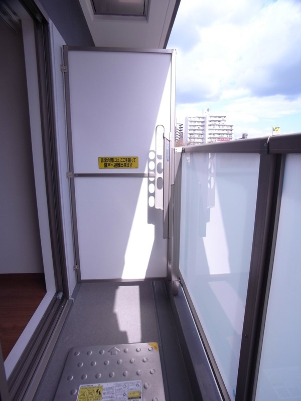朱雀楼東京 ベランダ