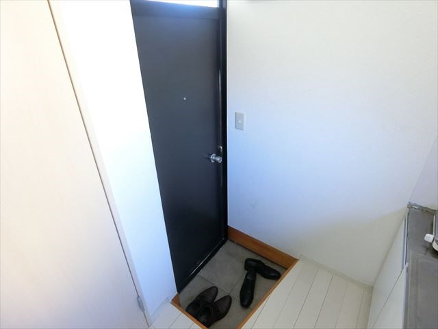 フランボワーズ駒込 玄関