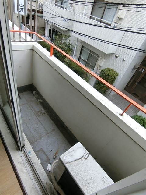 エルミ千駄木 ベランダ