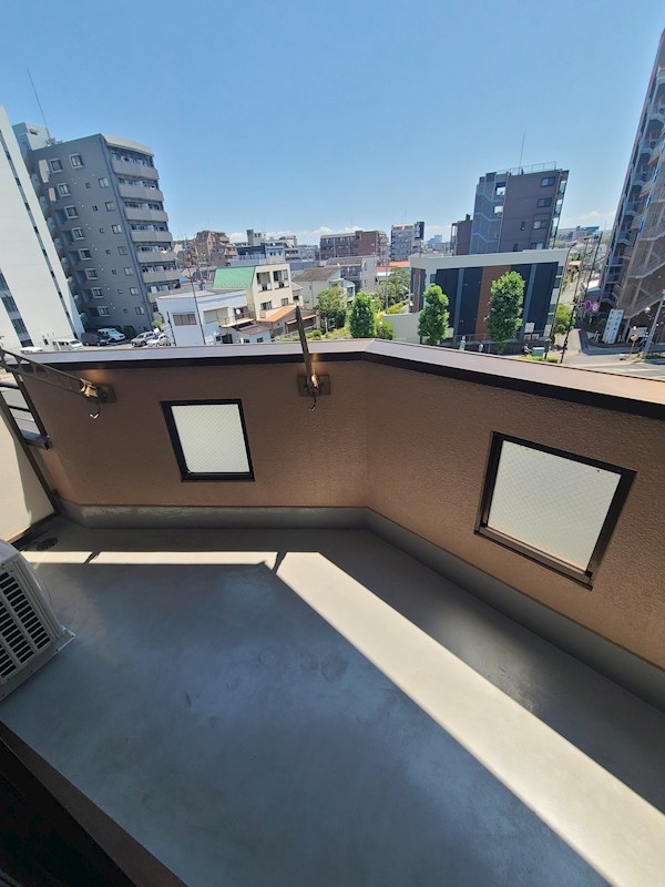 HOTODA　BLD ベランダ