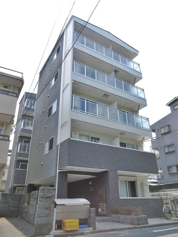 b&rsquo;CASA TAK綾瀬 外観
