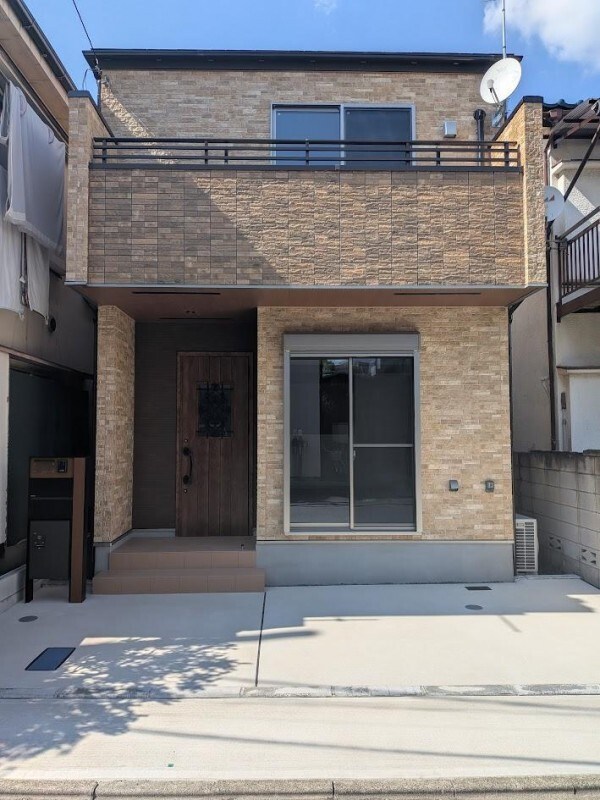 足立区中央本町二丁目戸建て 外観