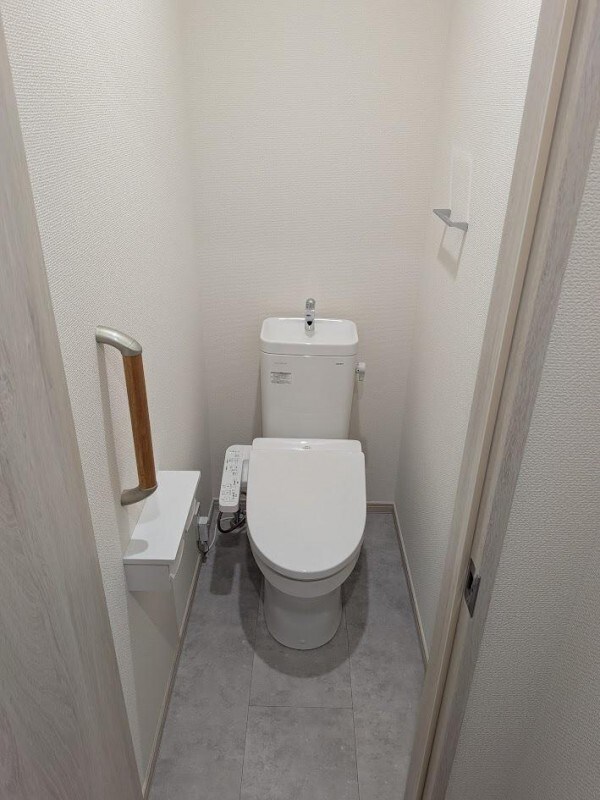 足立区中央本町二丁目戸建て その他2