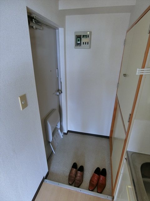 橋本ビル 玄関