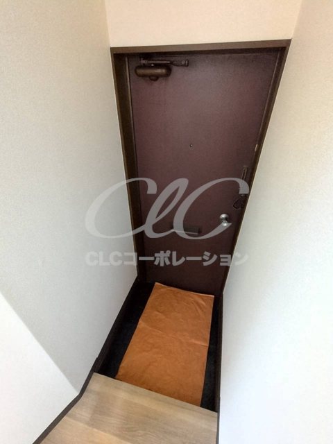 第五日東ハイツ 玄関