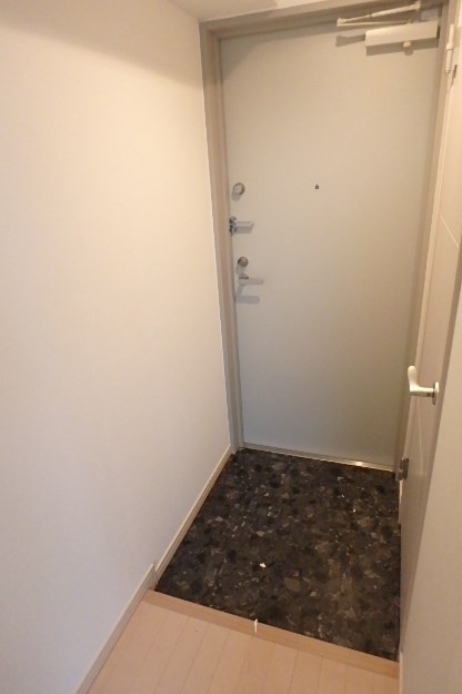 アイフォート千住曙町 玄関