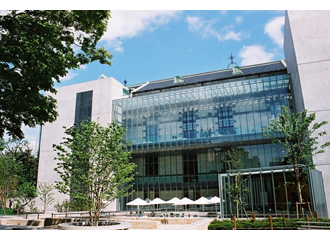 サクラビル 図書館