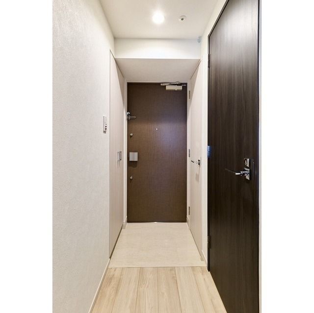 Ａｕｇｕｓｔａ　Ｒｅｓｉｄｅｎｃｅ　新小岩 玄関