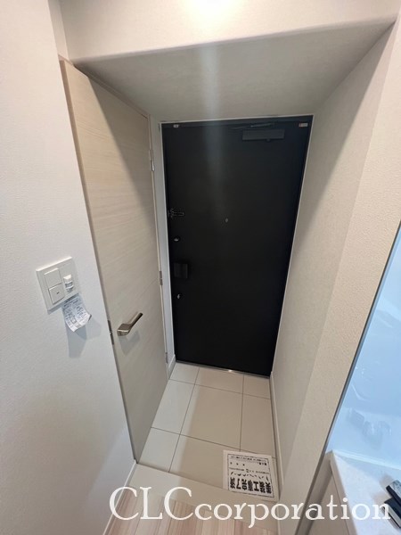 プレール・ドゥーク住吉Ⅳ  玄関